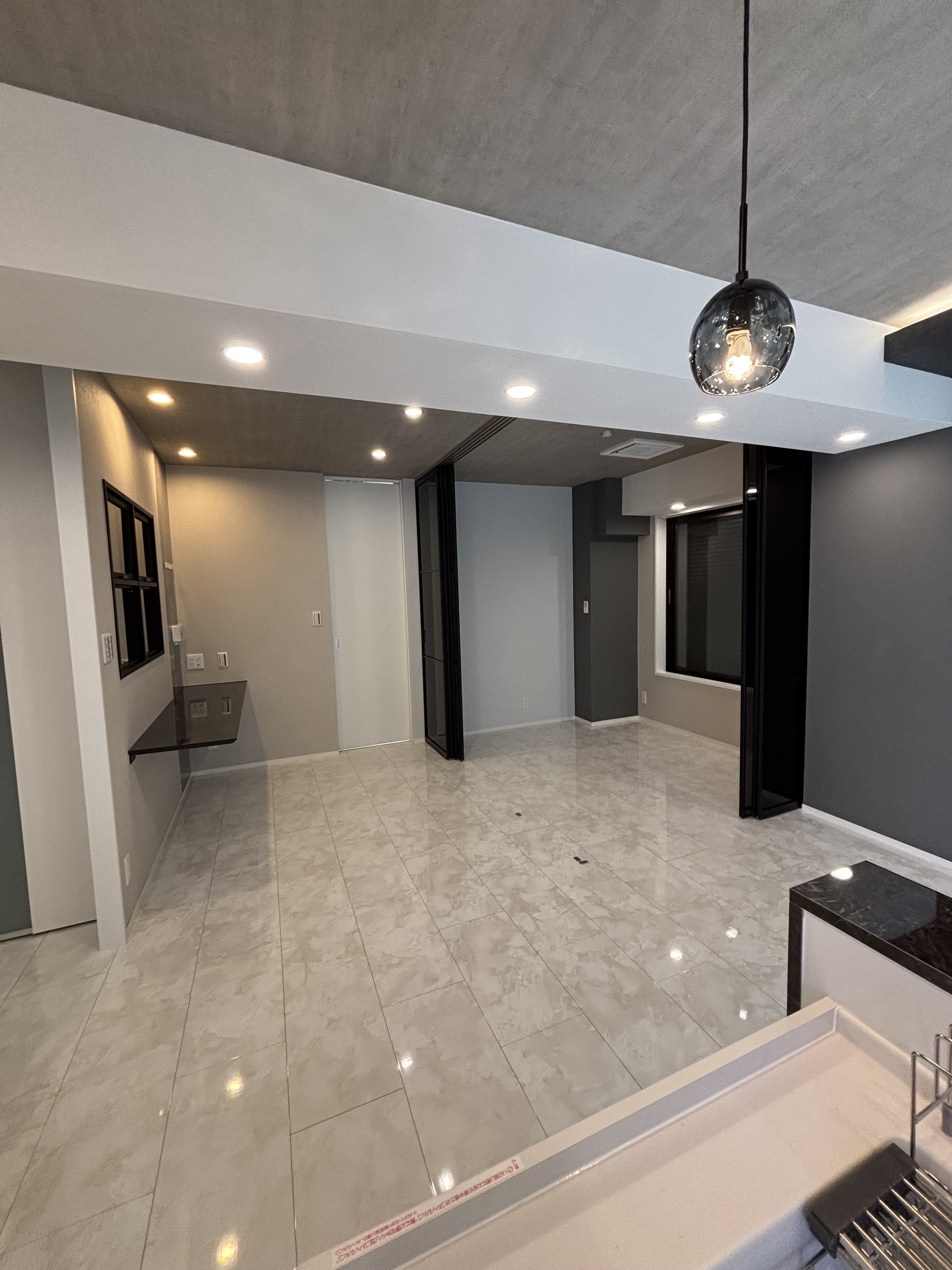 可動間仕切りドア